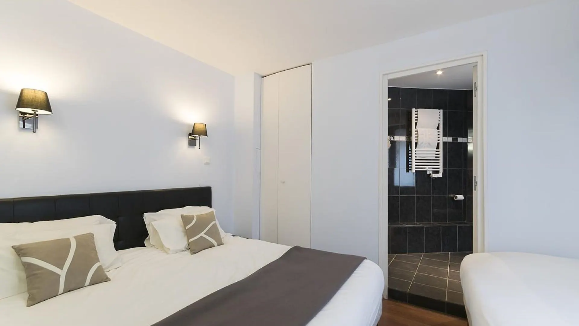 Hotel Prince Monceau Paris