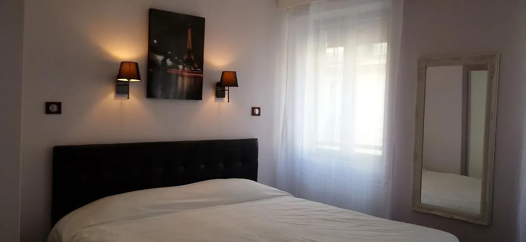 ** Hotel Prince Monceau Paris France