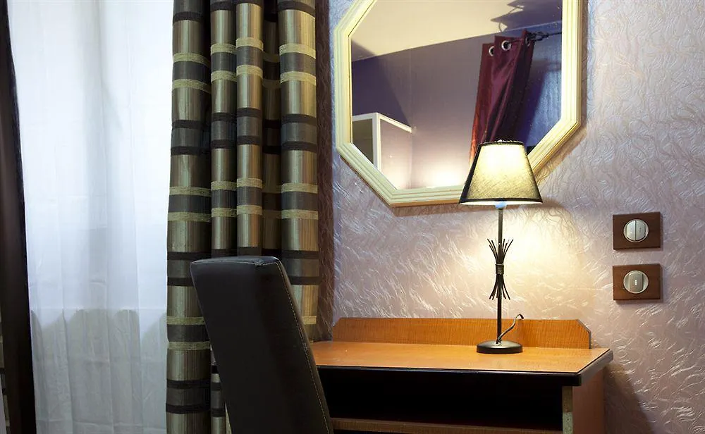 Prince Monceau Paris 2*,