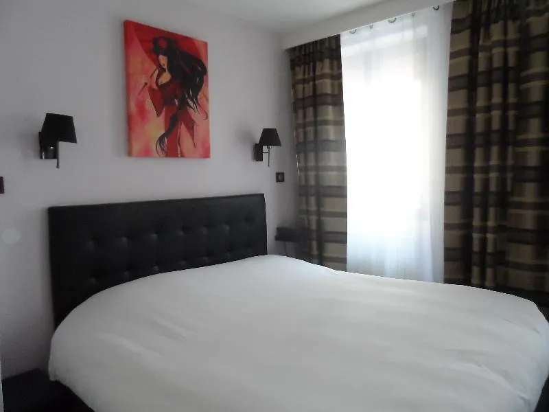 Prince Monceau Paris 2*,