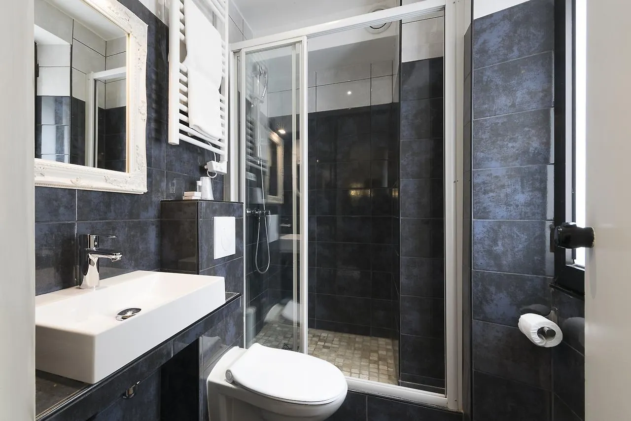 Prince Monceau Paris Hotel